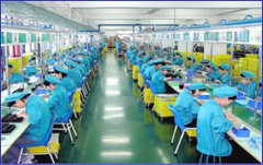 小時工，短期工，實習生待遇，20-25/小時，保底工時260個小時，每月有260-300個小時，包吃住